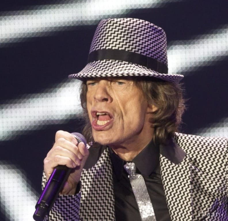 Mick Jagger 5 millió fontért vásárolt lakást 30 éves várandós barátnőjének