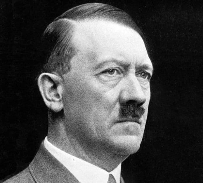 A kikiáltási ár töredékéért kelt el egy árverésen Adolf Hitler ezüstözött tolla