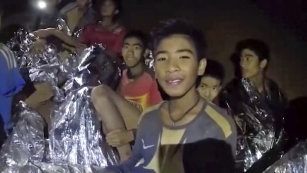 Film készül a thaiföldi barlangban rekedt és kimentett focicsapat történetéből