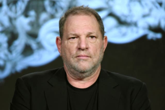 Letartóztatták nemi erőszak miatt Harvey Weinsteint
