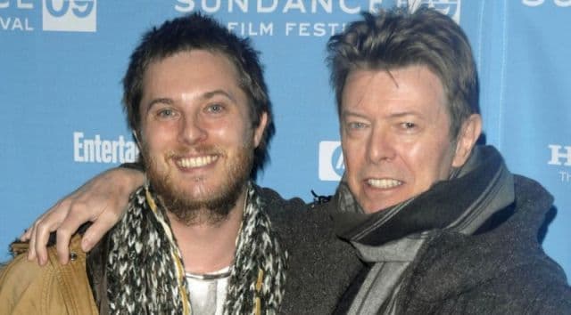 Unokája születik nyáron a januárban elhunyt David Bowie-nak