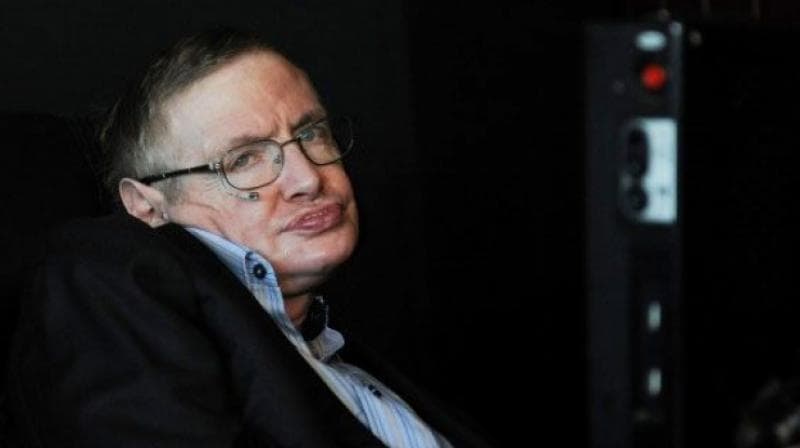 Cambridge-ben temetik el Stephen Hawkingot