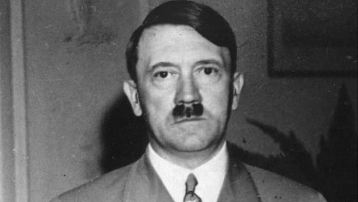 BOTRÁNY: Égő horogkereszttel ünnepelték Hitler születésnapját