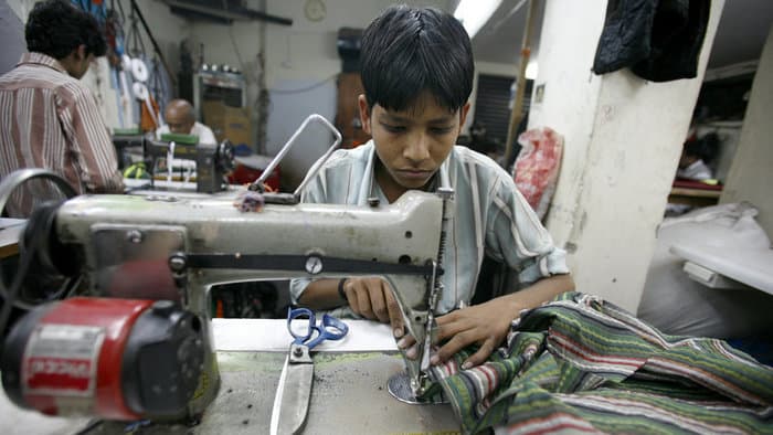 Sokkoló tények a gyerekmunkáról – világszerte 168 millió kiskorút dolgoztatnak