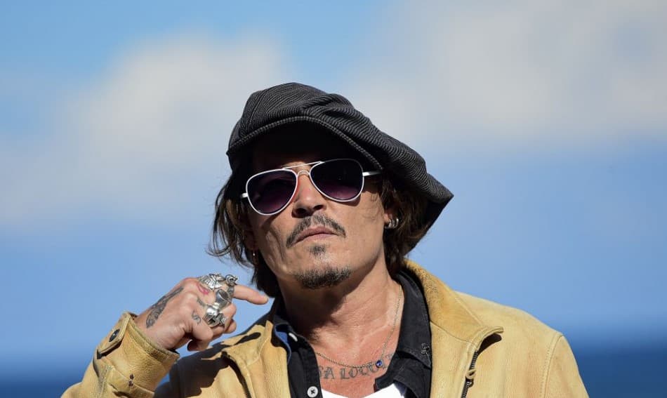 Johnny Depp nagyon csúnyán leteremtette kolléganőjét egy forgatáson - vulgáris szavakat vágott a fejéhez