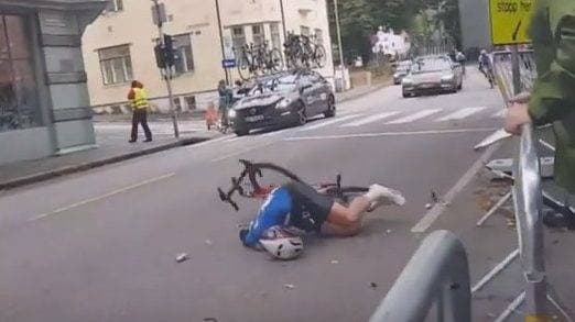 DURVA: Verseny közben gázoltak el egy kerékpárost (videó)