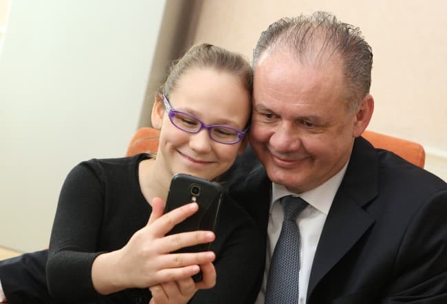 Andrej Kiska találkozott azzal a 10 éves kislánnyal, aki megható levelet írt neki