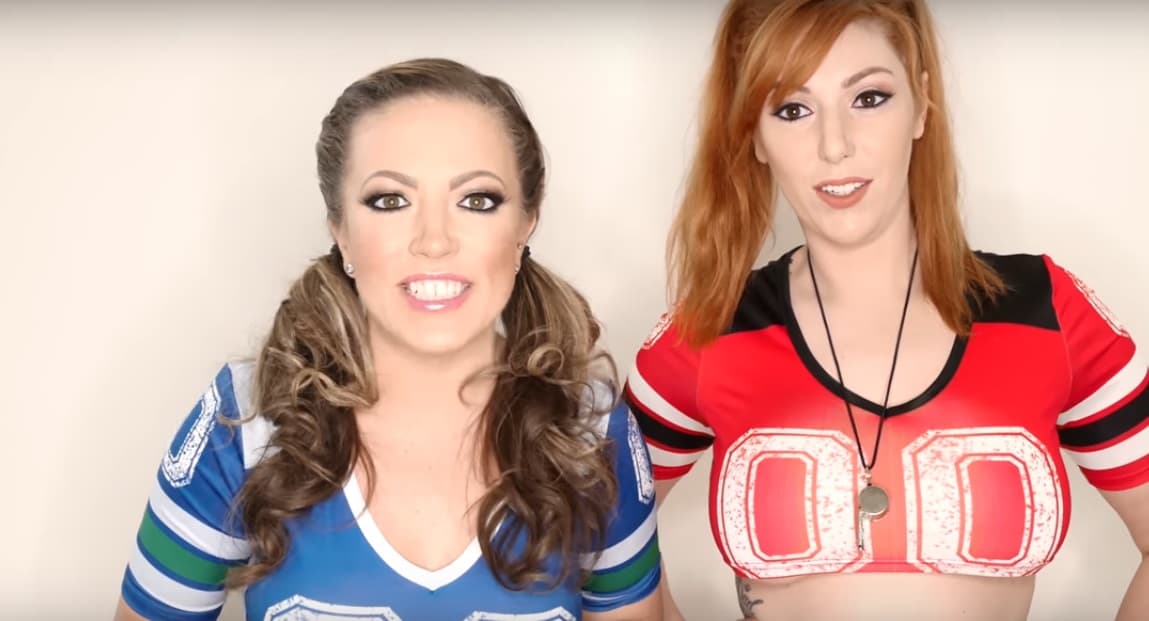 Orális gyönyöröket ígért rajongóinak a két pornószínésznő, ha csapatuk nyeri a Super Bowl-t!