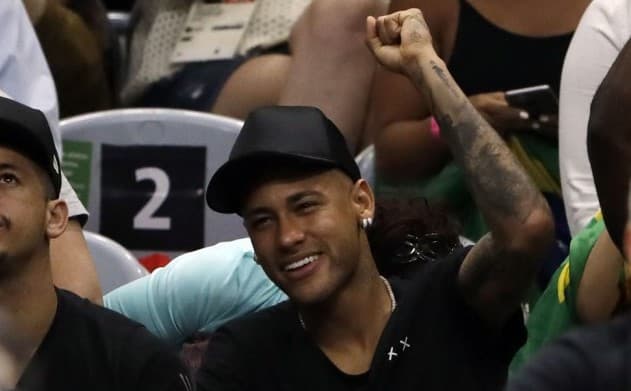 Így reagált a nemzetközi sajtó Neymar átigazolására