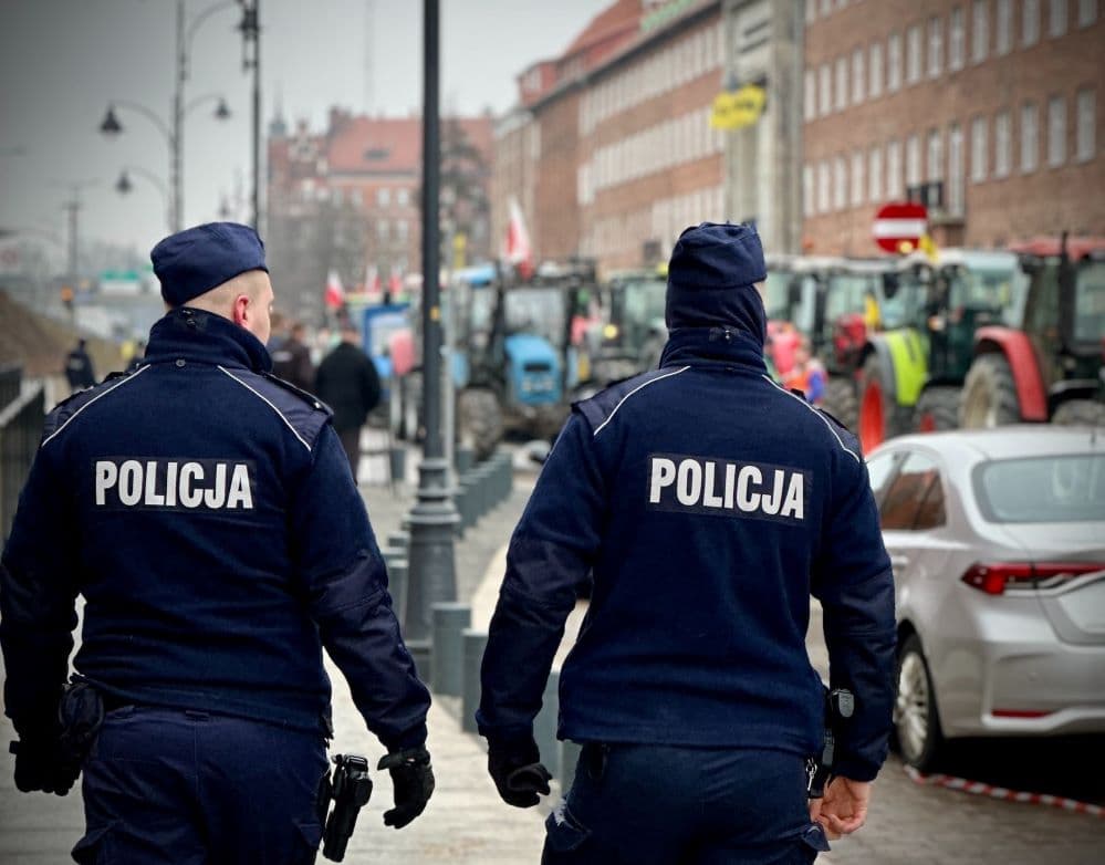 "Szokványos gyilkossági kísérlet": Késelés történt egy lengyel kikötővárosban, egy magyart is őrizetbe vettek