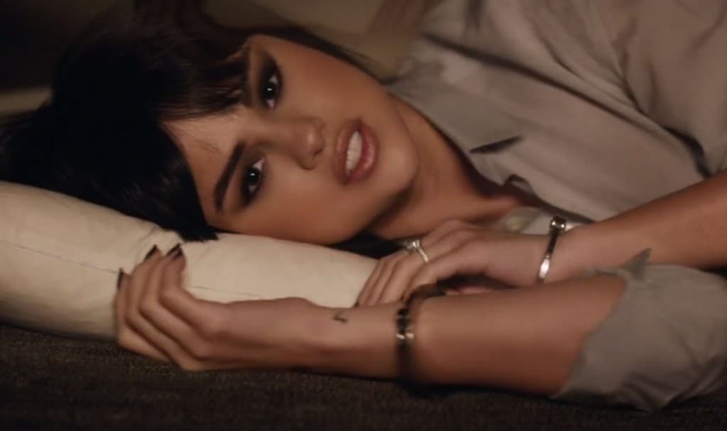Rendkívül szexire sikeredett Selena Gomez új klipje