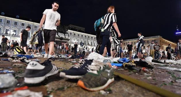Bajnokok Ligája - Pánik tört ki Torinóban, sokan megsérültek