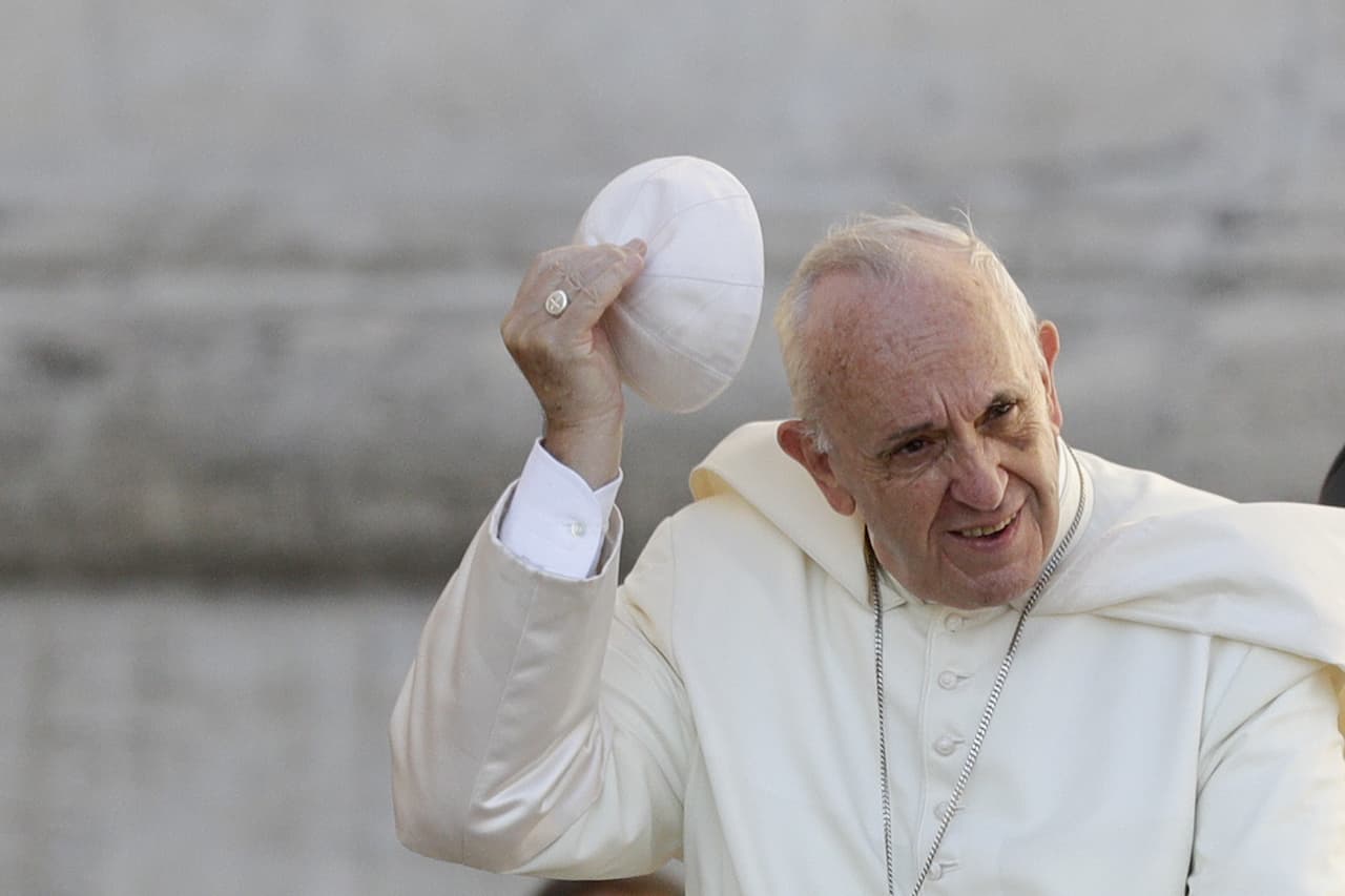 Ferenc pápa szerint a pedofíliát ki kell irtani