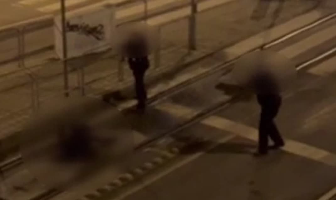 Videón, ahogy meglövik a budapesti késelőt, aki megölt egy fiatal rendőrt