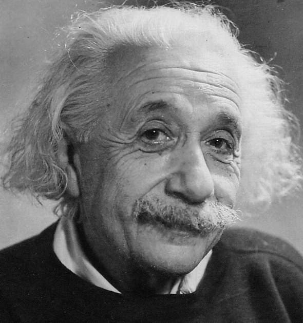 Einstein-kéziratot árvereznek el novemberben