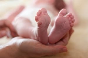 Éjfél után egy perccel született az új év első babája Magyaroszágon