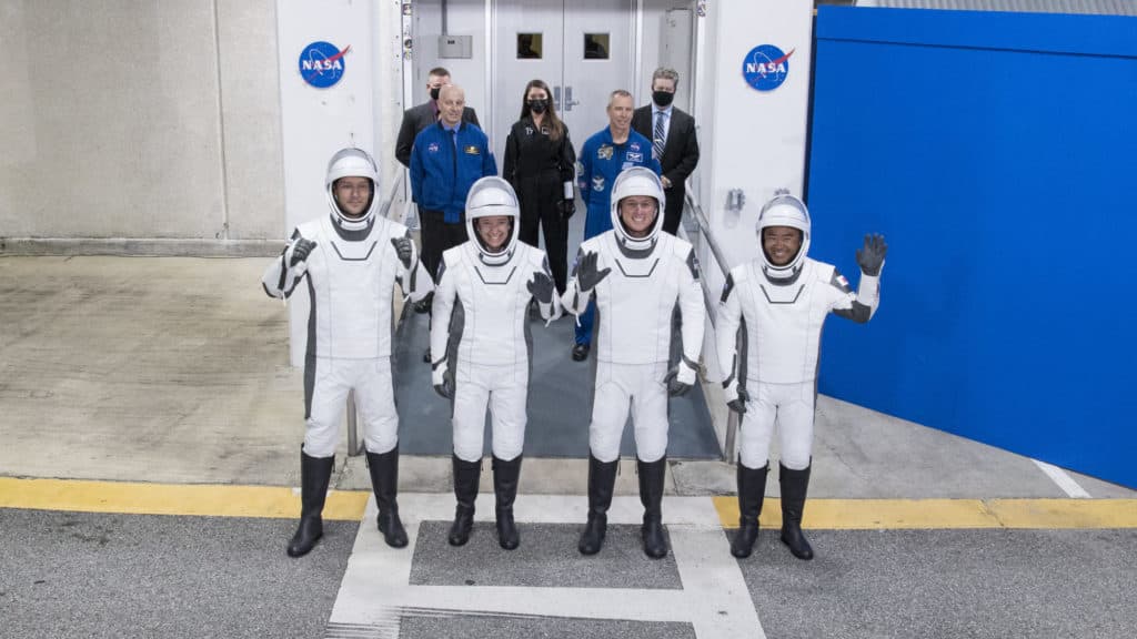 Elindult a Nemzetközi Űrállomásra a SpaceX űrhajó négy asztronautával a fedélzetén (VIDEÓ)
