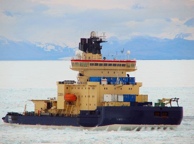 Jégtörő hajó mentette meg a belugák énekét rögzítő tudományos adatokat