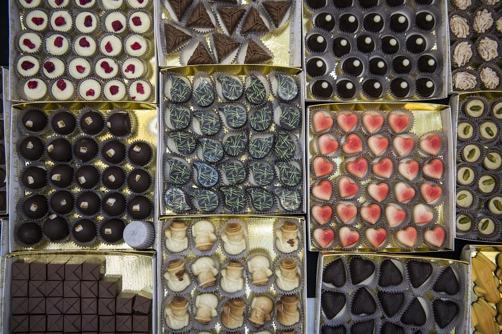 Csokicsencselők buktak le szlovák nyalánkságokkal