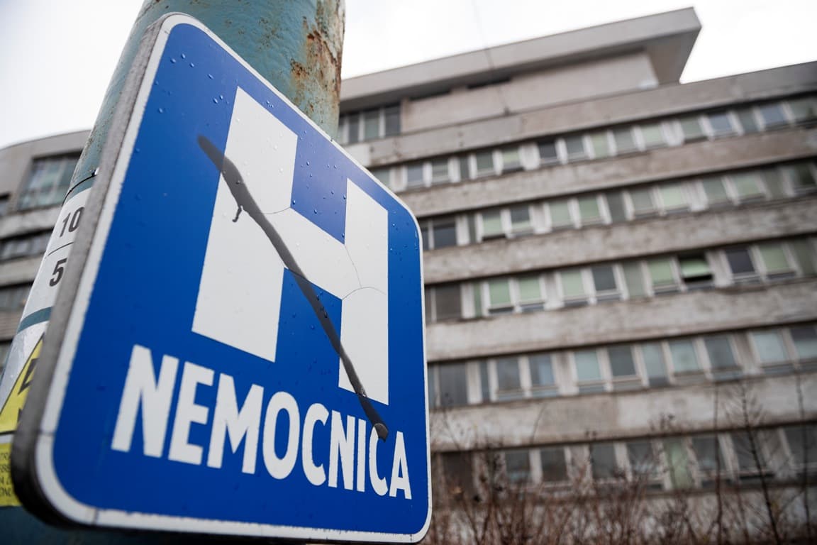 Meghalt egy koronavírusos férfi, 38-ra nőtt a halálos áldozatok száma Szlovákiában