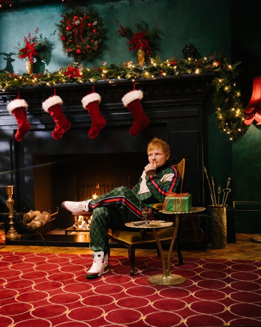 Elsöprő sikert arat Ed Sheeran és Elton John közös karácsonyi dala