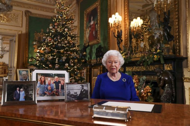 Megszületett a brit királyi család idei első közös családi portréja