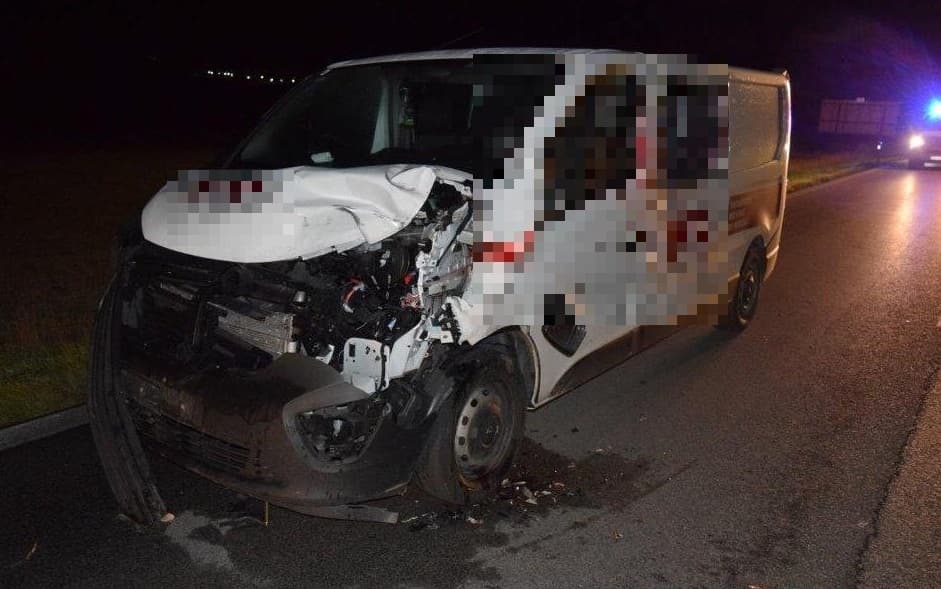 Tragikus baleset: szarvassal ütközött egy furgon, nem élte túl a 42 éves férfi
