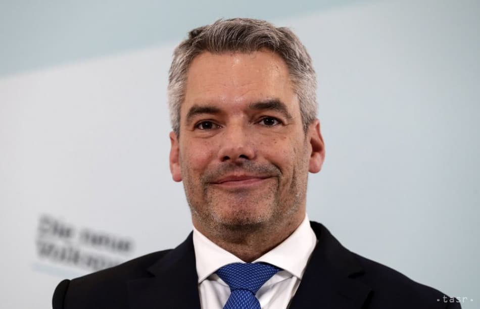 Az osztrák kancellár kijelentette, Izrael oldalán állnak, azonosak az értékeik