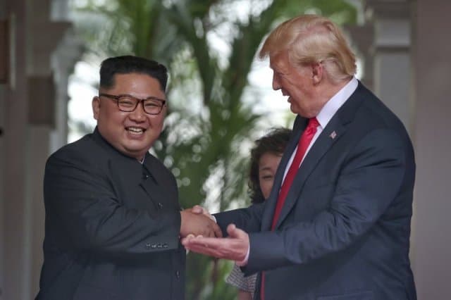 Donld Trump a Twitteren hálálkodott Kim Dzsong Unnak és már nagyon várja a következő "randit"