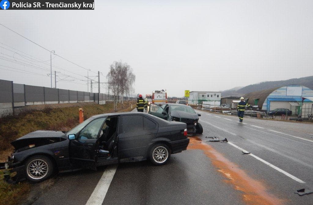 Nem adott előnyt a Fabia sofőrje a BMW-nek, súlyosan megsérült egy fiatal férfi