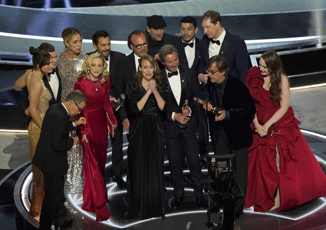Oscar-díj: A CODA kapta a legjobb film díját, az esélyes felsült, lett viszont ismét magyar Oscar-díjas!