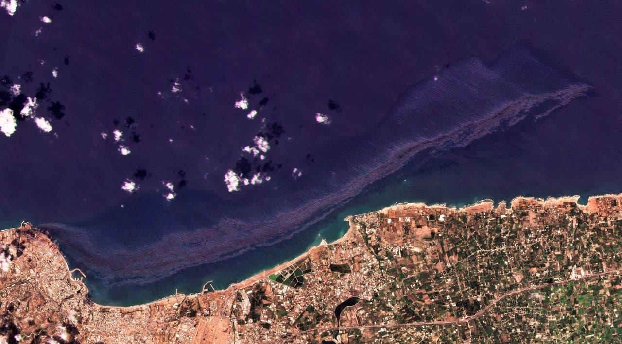 BORZALOM: Több strandoló a háborgó Földközi-tengerbe fulladt