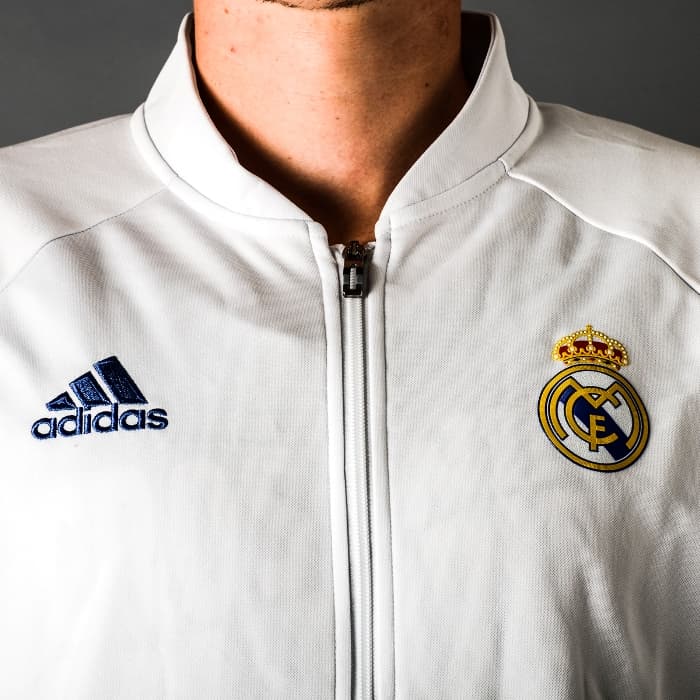 A Real Madrid hű marad jelenlegi sportszergyártójához