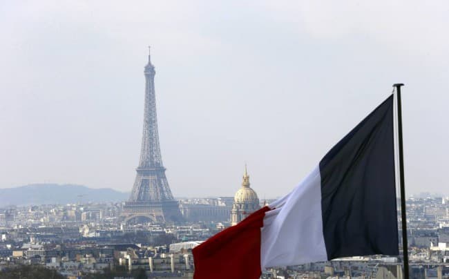December közepétől ismét látogatható a párizsi Eiffel-torony