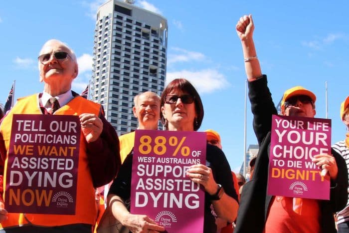 Népszavazással dönthetnek az eutanázia legalizálásáról Új-Zélandon
