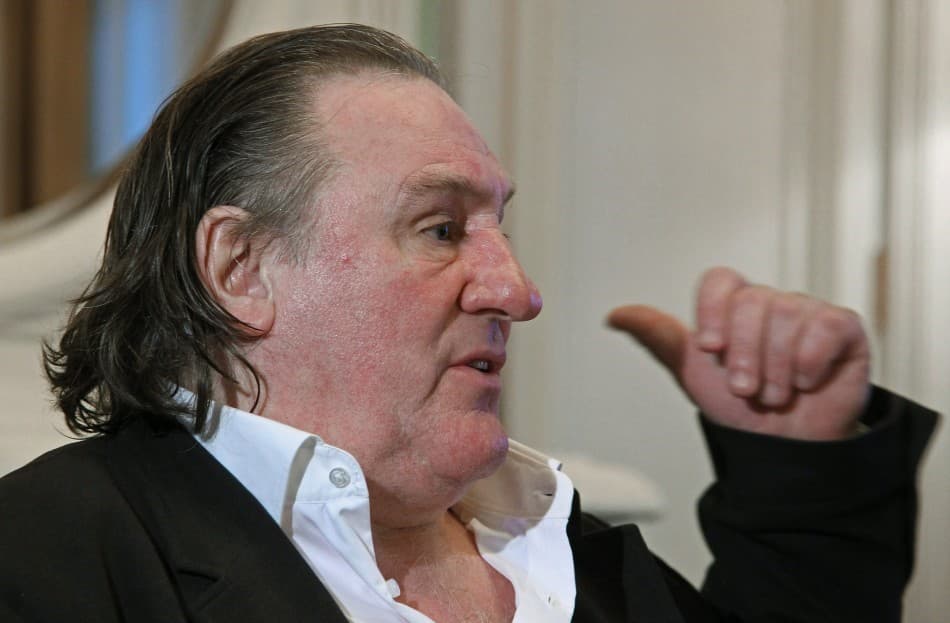 Gérard Depardieu-t többen szexuális zaklatással vádolják - az egyik ügyben elutasították az ellene benyújtott keresetet