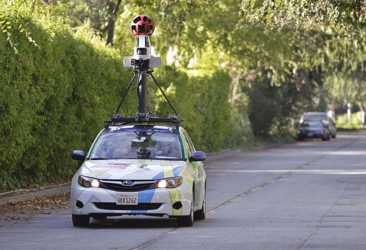 Mosolyogjunk, a nyáron újra eljön hozzánk a Google Street View kocsija!