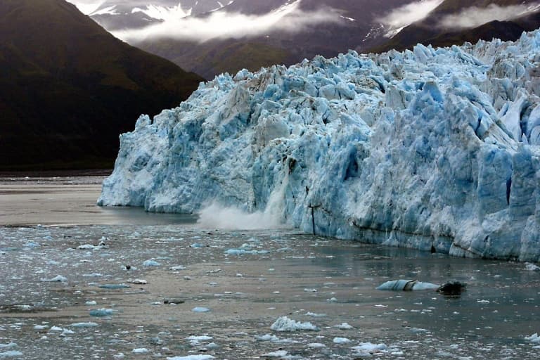 A klímaváltozás miatt egyre többen kíváncsiak az alaszkai gleccserekre