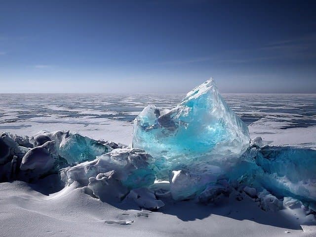 Mintegy 170 ezer köbméter jeget visznek a világ egyik legnagyobb hó- és jégfesztiváljára