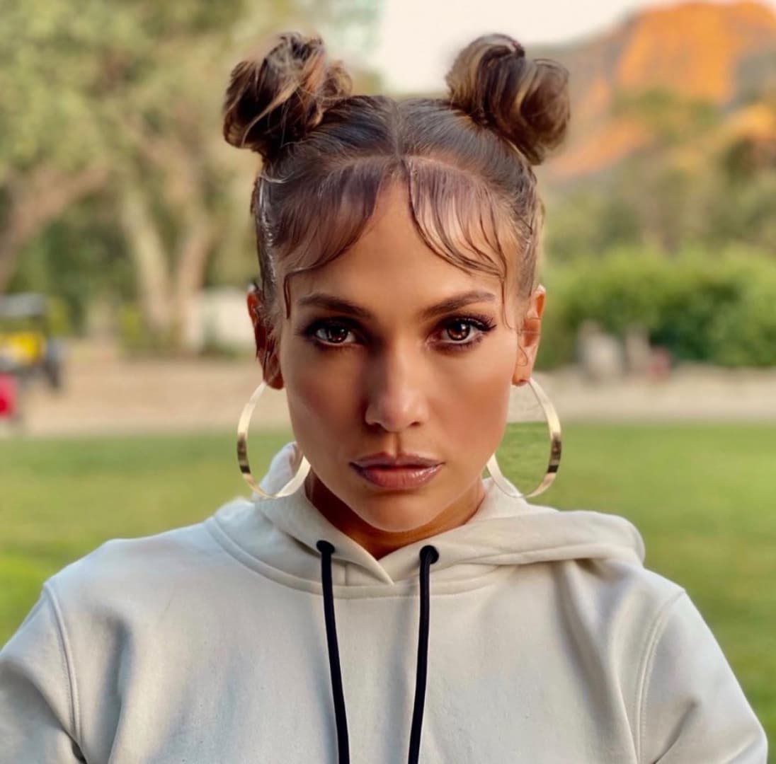FORRÓ: Jennifer Lopez teljesen meztelen legújabb videóklipjében!