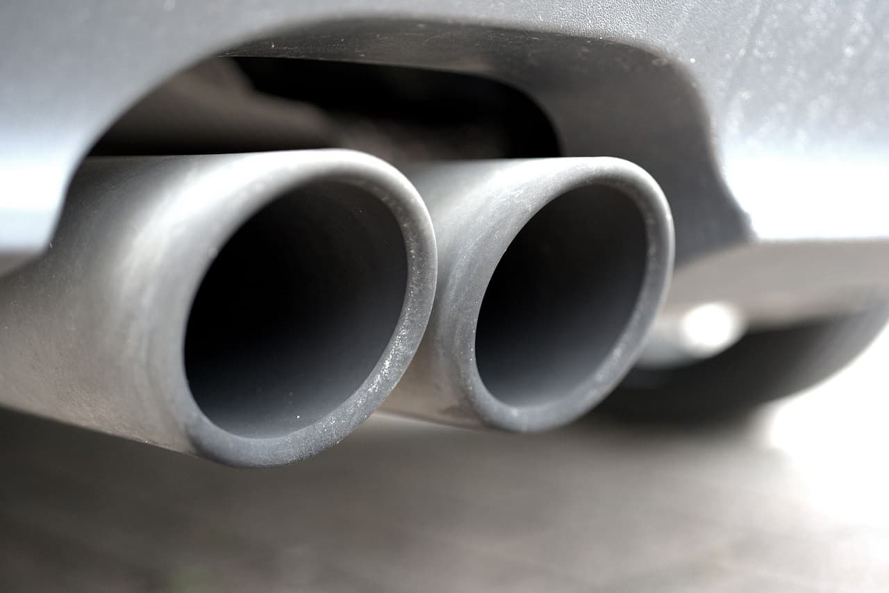 Az EP megszavazta a dízel- és benzinüzemű új autók értékesítésének 2035 utáni betiltását
