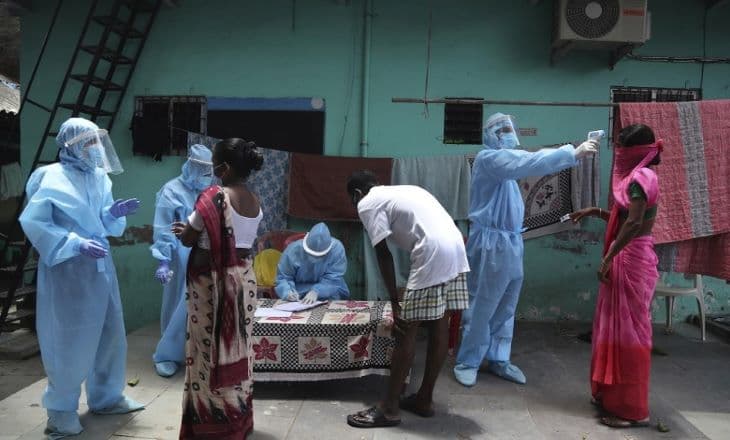 Indiában ismét rekordot döntött a koronavírus-fertőzöttek napi növekedése