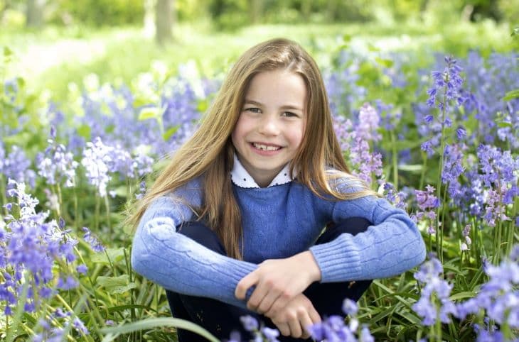 Szívmelengető fotók készültek a 7 éves Sarolta hercegnőről (FOTÓK)
