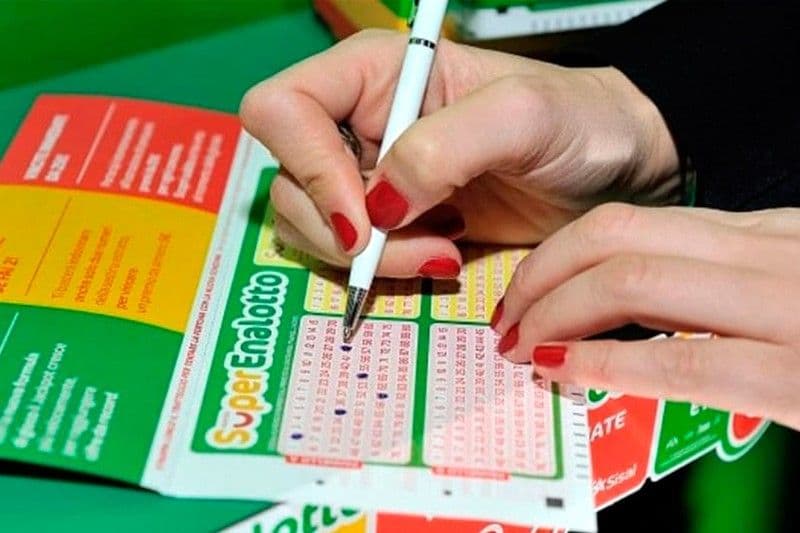Minden idők legnagyobb európai lottófőnyereményét ütötték meg Olaszországban