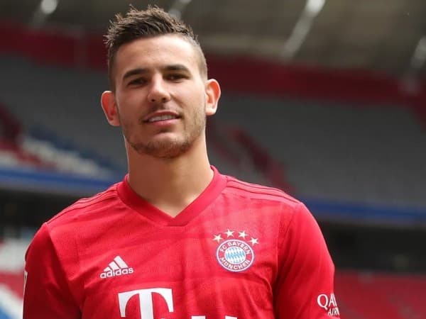 Börtön fenyegeti a Bayern München világbajnok francia labdarúgóját