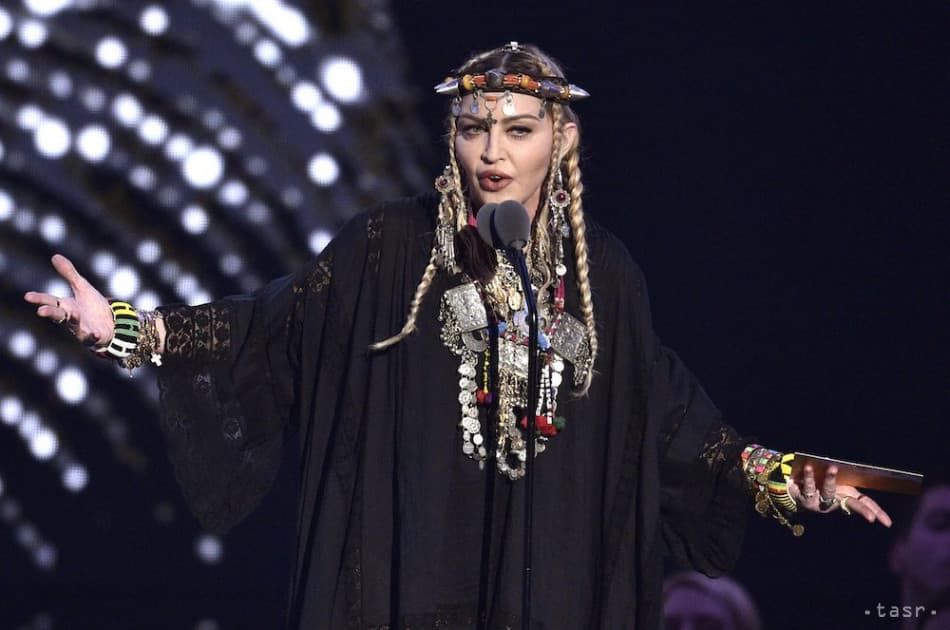 Kellemetlen helyzetbe került Madonna