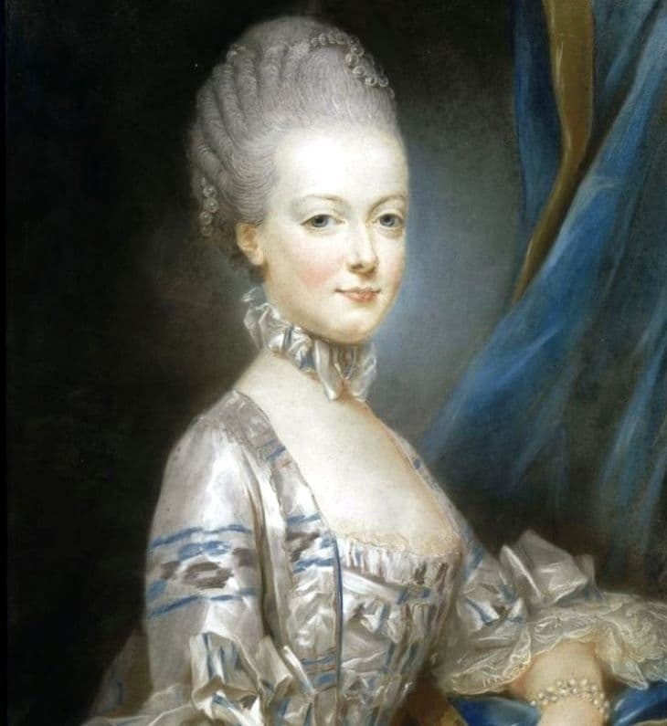 A becsült ár többszöröséért keltek el Marie Antoinette-relikviák egy versailles-i árverésen