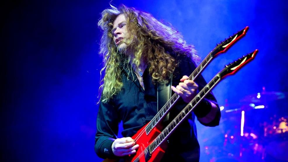 Torokrákos a Megadeth énekes-gitárosa