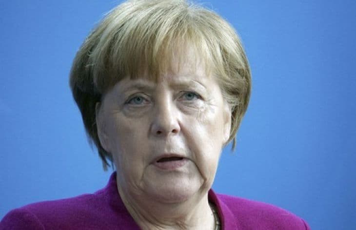Merkel: Rasszizmus és gyűlölet mérgezi a német társadalmat