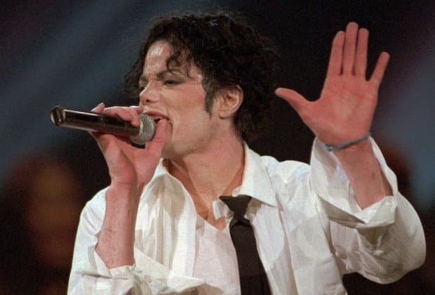 Eltávolítják Michael Jackson nevét az MTV egyik díjáról?